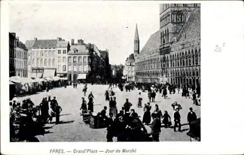 Ak Ypern Westflandern, Großer Markt, Markttag