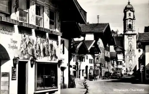 Ak Mittenwald in Oberbayern, Obermarkt, Pfarrkirche