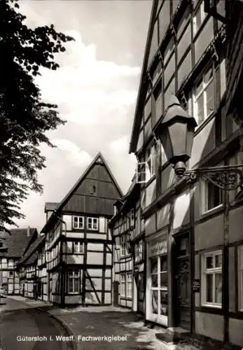 Ak Gütersloh in Westfalen, Fachwerkgiebel