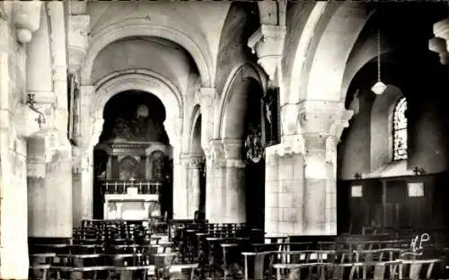 Ak Villennes sur Seine Yvelines, Kirche, Innenbereich