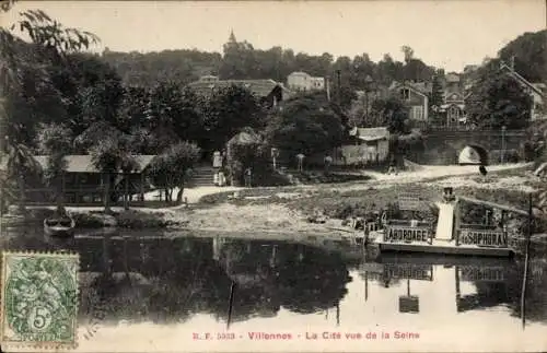 Ak Villennes sur Seine Yvelines, Stadt von der Seine aus gesehen