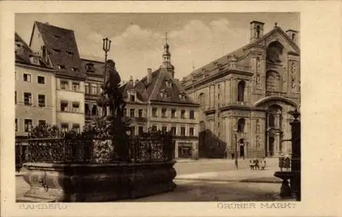 Ak Bamberg in Oberfranken, Grüner Markt, Brunnen