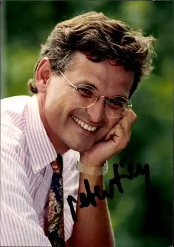 Ak Fernsehjournalist Peter Frey, Portrait, Autogramm