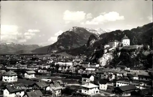 Ak Kufstein in Tirol, Gesamtansicht, Kaisergebirge