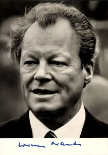 Ak Willy Brandt, Vorsitzender der SPD, Bundeskanzler, Porträt, Autogramm