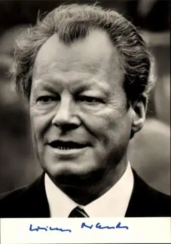 Ak Willy Brandt, Vorsitzender der SPD, Bundeskanzler, Porträt, Autogramm