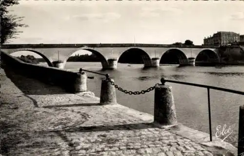 Ak Bergerac Dordogne, Pont de Pierre sur la Dordogne