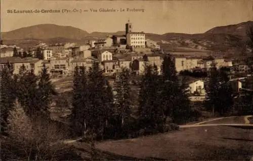 Ak Saint-Laurent-de-Cerdans Pyrénées-Orientales, Vue Generale, Le Faubourg