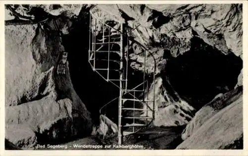 Ak Bad Segeberg, Wendeltreppe zur Kalkberghöhle