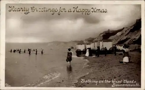 Ak Bournemouth Dorset England, Baden auf dem West Sands