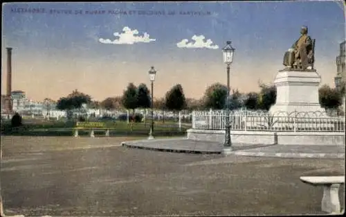 Ak Alexandria Ägypten, Statue von Nubar Pascha und Säule von Karthoum