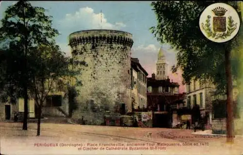 Ak Périgueux Nouvelle-Aquitaine Dordogne, Place Francheville, Tour Mataguerre, Wappen