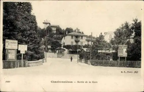 Ak Charbonnieres les Bains Rhône, Ausgang vom Bahnhof