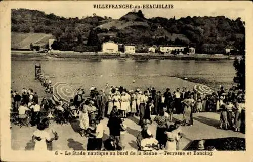 Ak Villefranche im Beaujolais Rhône, Wassersportstadion am Ufer der Saône, Terrasse, Danicing