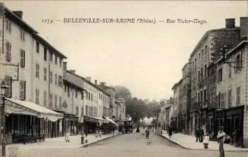 Ak Belleville sur Saone Saône et Loire, Rue Victor Hugo