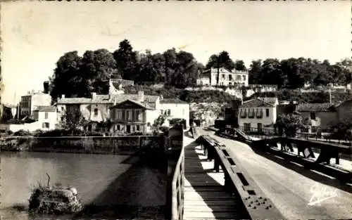 Ak Taillebourg Charente-Maritime, Pont sur la Charente, pile de l'ancien pont