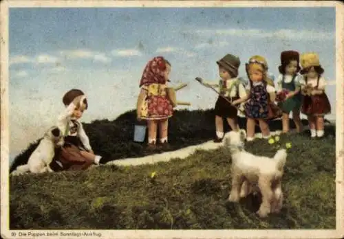 Ak Käthe Kruse Puppen, beim Sonntagsausflug, Stoffhunde