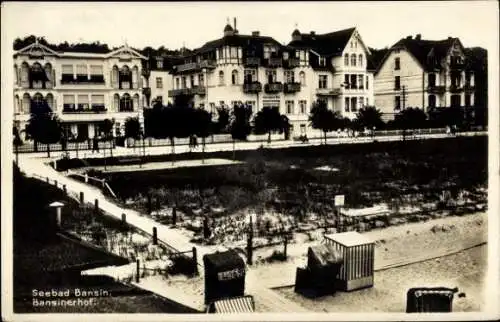 Ak Ostseebad Bansin auf Usedom, Bansinerhof, Strandkörbe, Promenade