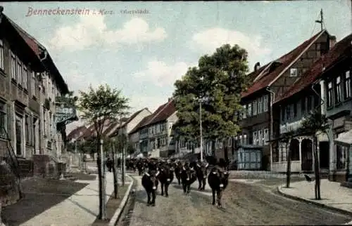 Ak Benneckenstein Oberharz, Oberstadt, Straßenpartie mit Rindern