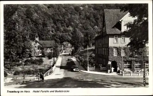 Ak Treseburg Thale im Harz, Hotel Forelle, Bodebrücke