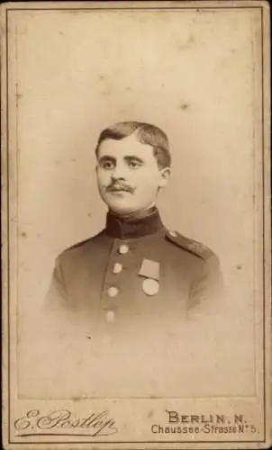 CdV Berlin, Deutscher Soldat in Uniform, Portrait