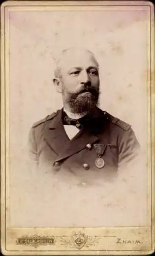 CdV Znojmo Znaim Südmähren, Mann in Uniform mit Orden, Portrait 1894