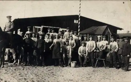 Foto Ak Wünsdorf Zossen in Brandenburg, Deutsche Soldaten in Uniformen, I WK