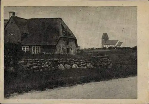 Ak Keitum auf Sylt, Reetdachhaus, Kirche