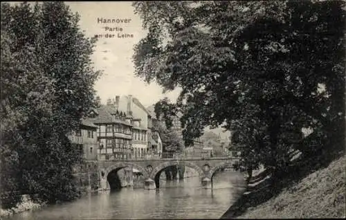 Ak Hannover in Niedersachsen, Leine, Teilansicht, Brücke