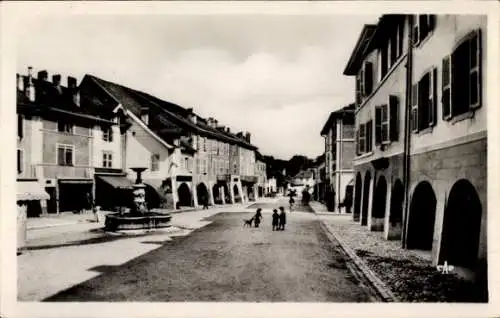 Ak Rumilly Haute-Savoie, La Place de l'Hotel de Ville