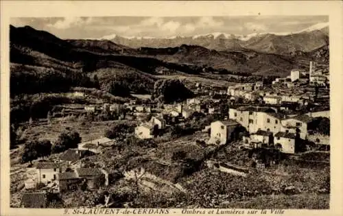 Ak St. Laurent de Cerdans Pyrénées-Orientales, Ombres et Lumieres sur la Ville