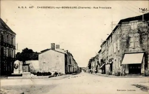 Ak Chasseneuil in Bonnieure Charente, Rue Principale