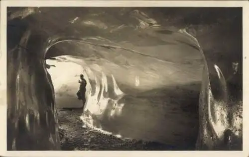 Ak Kanton Graubünden, Eisgrotte am Morteratschgletscher