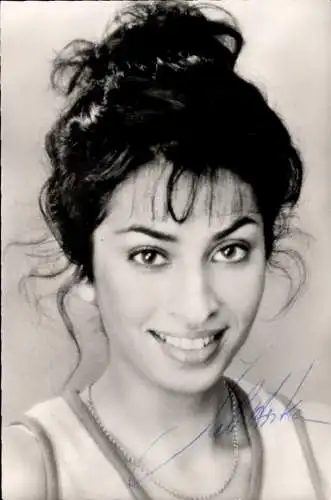 Ak Schauspielerin Jale Arikan, Portrait, Autogramm