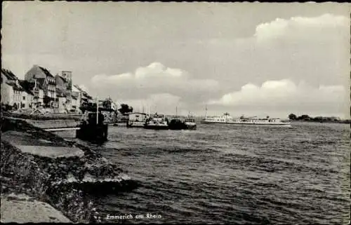 Ak Emmerich am Niederrhein, Teilansicht, Boote