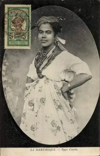 Ak Martinique, Frau in Tracht, Perlen, Kleid
