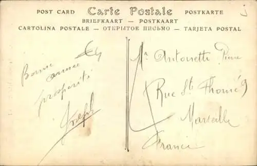 Ak Martinique, Frau in Tracht, Perlen, Kleid