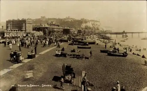 Foto Ak Dover Kent England, Strand, Promenade