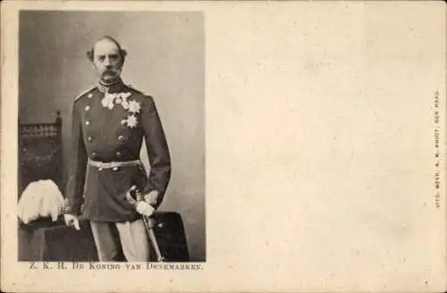 Ak Christian IX, König von Dänemark, Portrait in Uniform, Orden