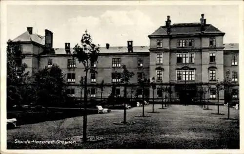 Ak Dresden, Blick auf das Standortlazarett, Garten