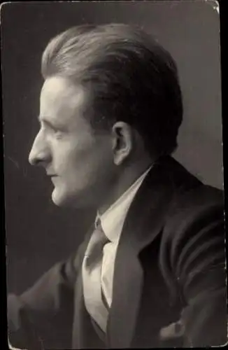 Foto Ak Schauspieler August Deuter, Portrait im Profil, 1919