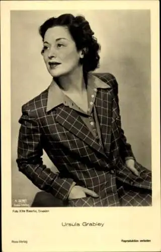 Ak Schauspielerin Ursula Grabley, Portrait