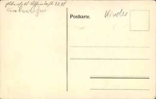 Ak Kriegszeit 1914, Ich helfe Muttern, Junge wickelt Wolle auf