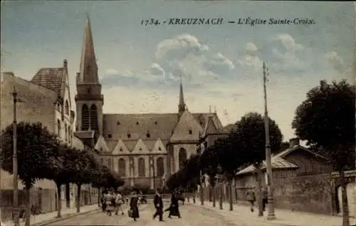 Ak Bad Kreuznach in Rheinland Pfalz, Heilig Kreuz Kirche, Straßenansicht