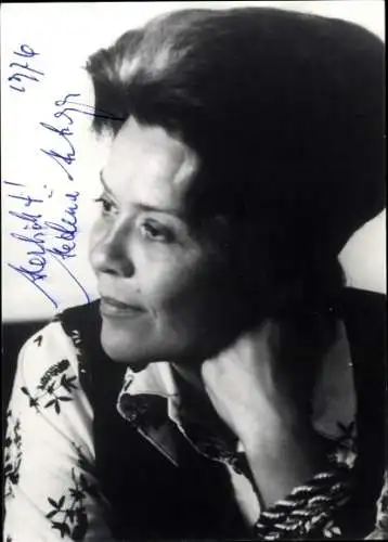 Foto Schauspielerin Heidemarie Hatheyer, Portrait, Fotografin Oda Sternberg, Autogramm