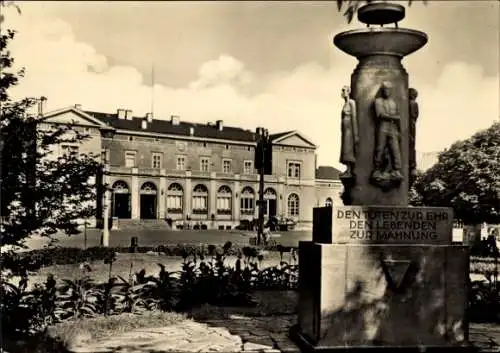 Ak Mühlhausen in Thüringen, Bahnhof, Denkmal