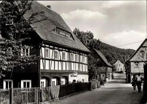 Ak Waltersdorf Großschönau in der Oberlausitz, Straßenpartie