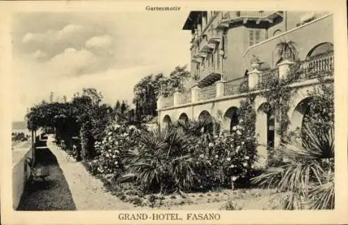 Ak Fasano Gardone Riviera Lombardia, Grand Hotel, Gartenmotiv