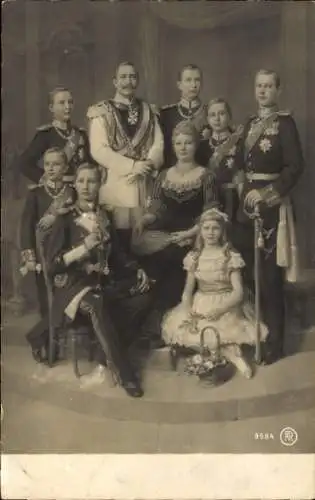 Ak Deutsches Kaiserhaus, Kaiser Wilhelm II., Kaiserin Auguste, Kronprinz Wilhelm, Prinzessin Luise