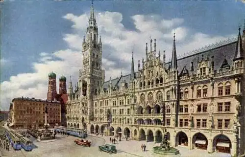 Ak München Bayern, Marienplatz, Rathaus, Frauenkirche, Straßenbahnen, Autos